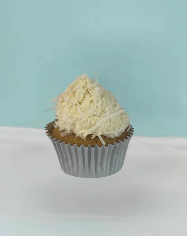 Tropical Lime and Coconut Cupcakes