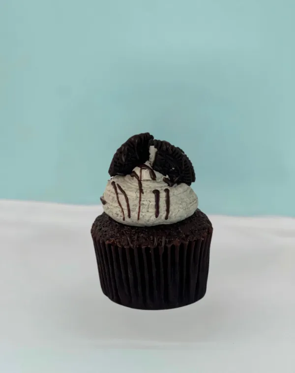 Oreo Crush Cupcakes